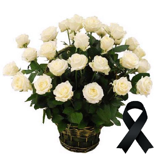 Фото товара 36 белых роз в корзине в Кременчуге