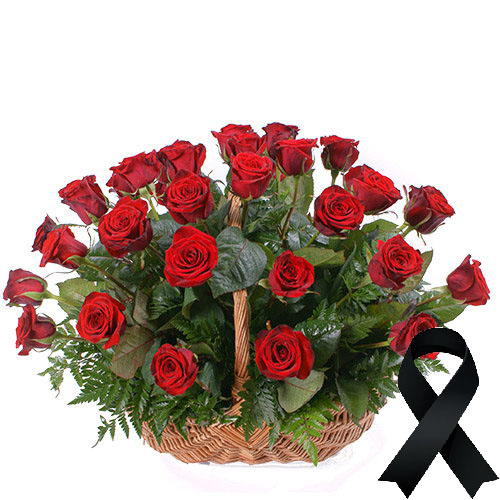 Фото товара 36 красных роз в корзине в Кременчуге