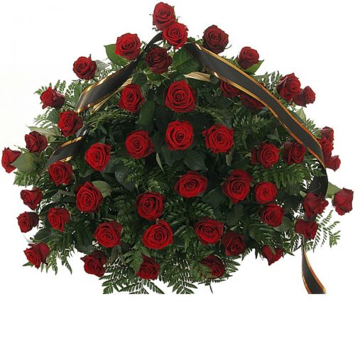 Фото товара 70 красных роз в корзине в Кременчуге