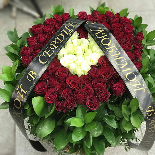 Фото товара Корзина "Сердце" 100 роз в Кременчуге