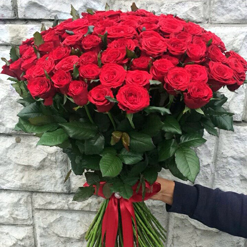 цветы и подарки на 8 Марта в категории 101 Роза | «Кременчуг Роза»