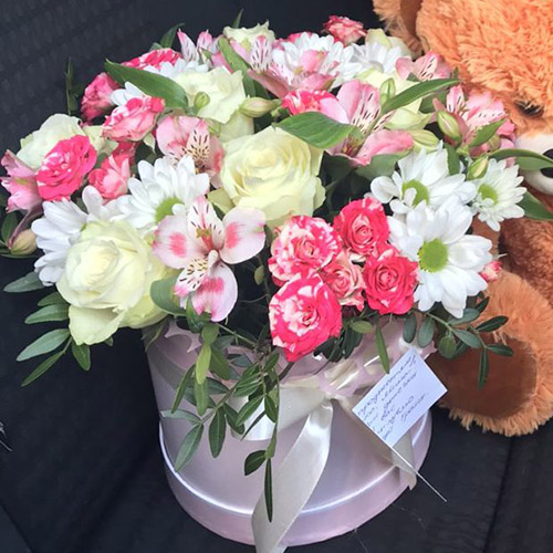 цветы и подарки на 8 Марта в категории Шляпные коробки | «Кременчуг Роза»